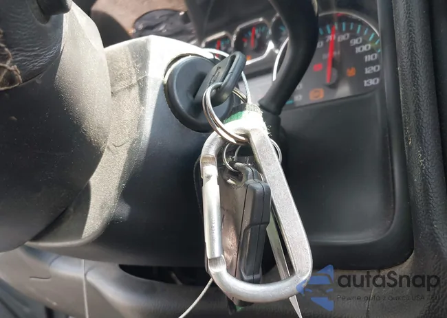 1GCVKREC3FZ214539: 42626869