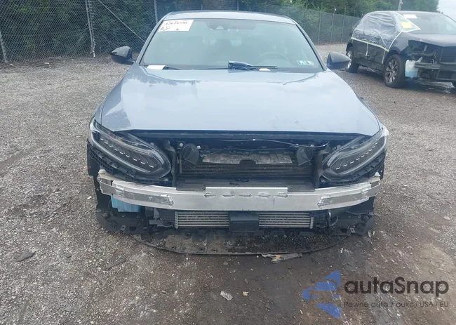 1HGCV1F37NA032582: 42626888