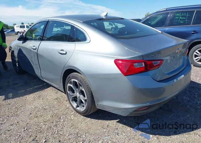 1G1ZD5ST3RF161641: 42625991