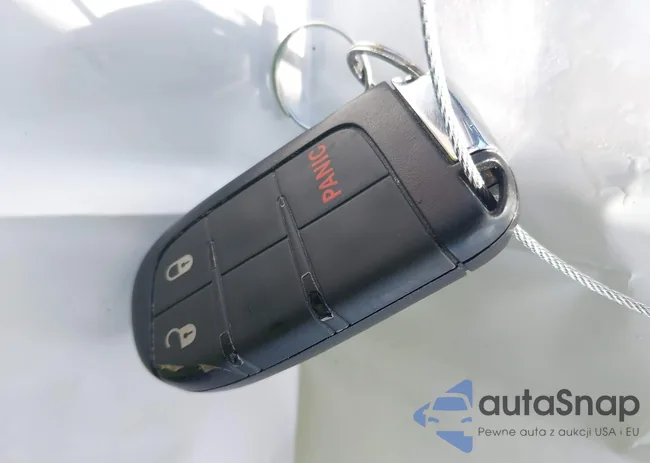 3C4NJCBB6NT137361: 42626101