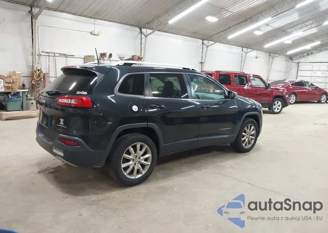 1C4PJMDB5GW152023: 42626280