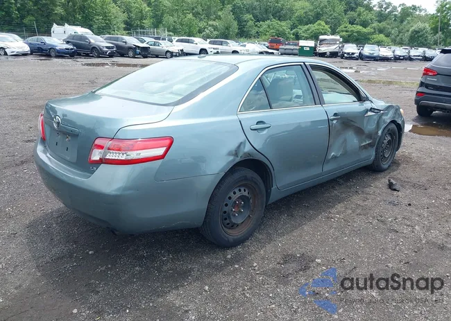 4T1BF3EK9AU542853: 42626357