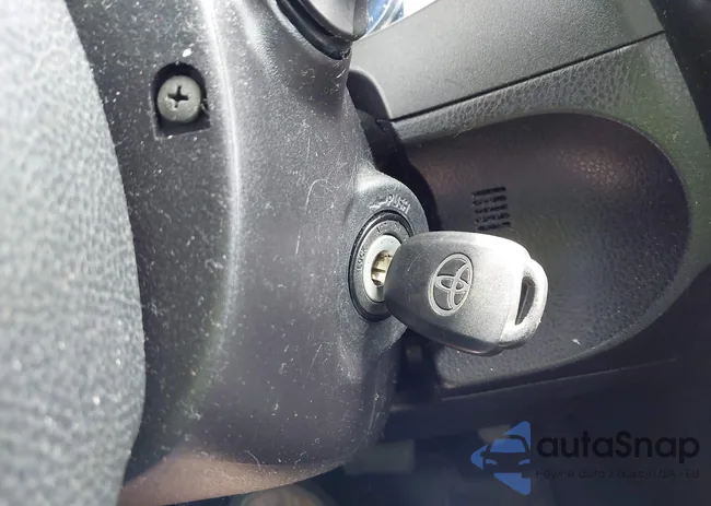 2T1BURHE1KC195164: 42627455