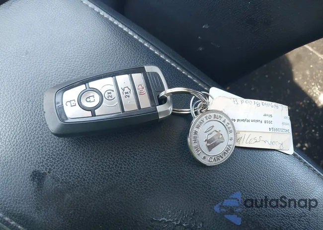 3FA6P0RU9JR207022: 42627542