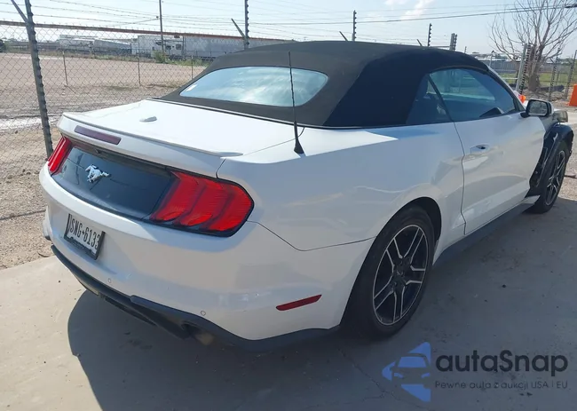 1FATP8UH3J5166451: 42627692