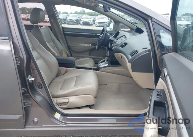 2HGFA169X9H529081: 42627852