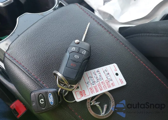 3FA6P0H72FR136295: 42627905