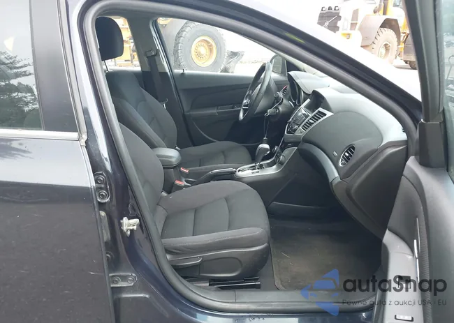 1G1PC5SB0F7170613: 42627034