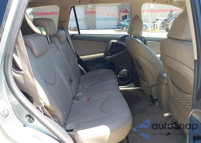 JTMBD31V686070037: 42627093