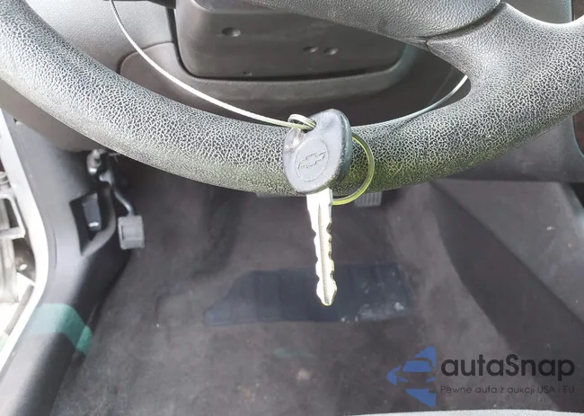 2G1WB5E35G1123918: 42627114