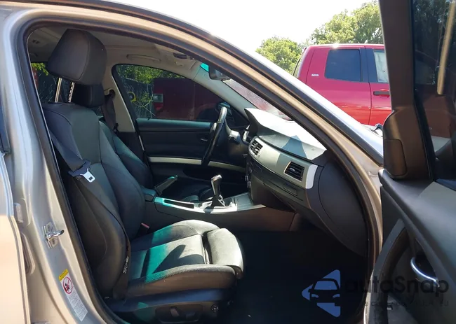 WBAVC93508KZ73403: 42627165