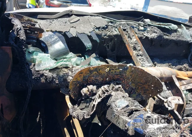 3C6TR5CJXGG351077: 42627263