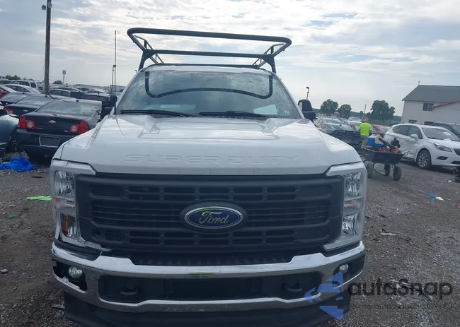 1FTBF2BAXPEC67670: 42627273