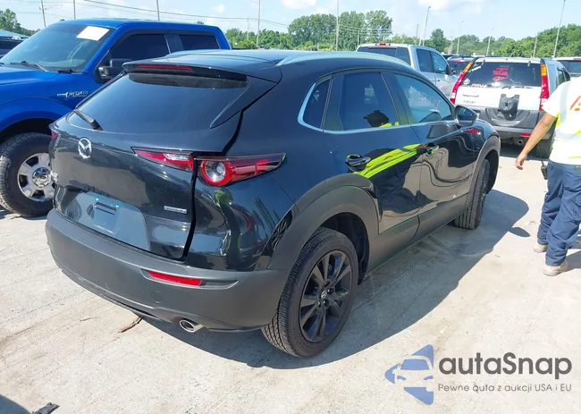 3MVDMBBM7SM808281: 42627285