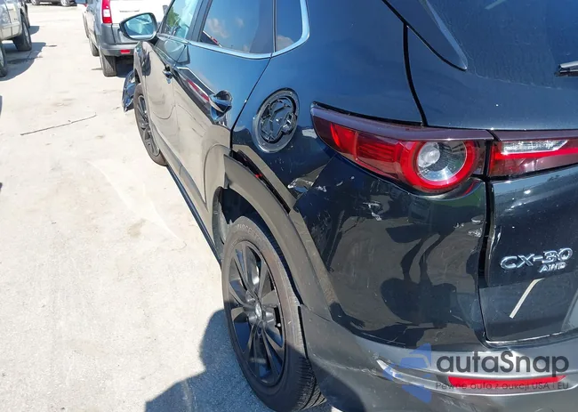 3MVDMBBM7SM808281: 42627285