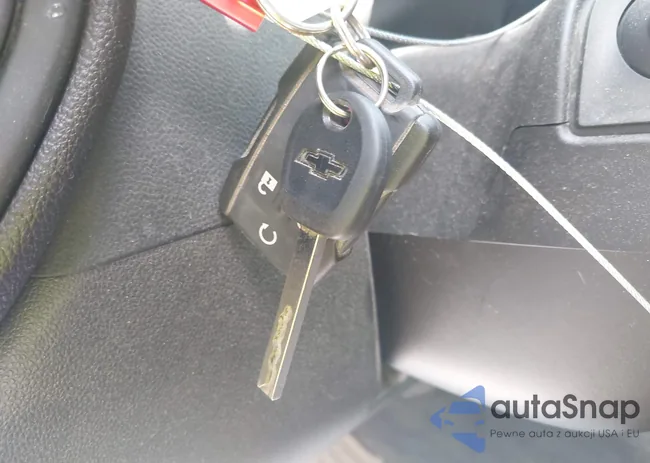 1GCRWBEK2NZ215216: 42627306