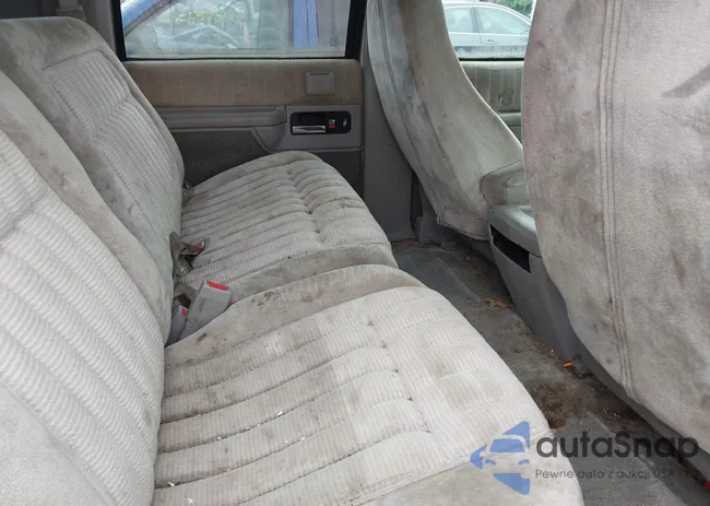 1GKGC26N8RJ712014: 42627334