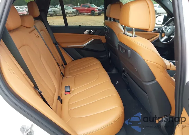 5UXTA6C00N9M84200: 42627338