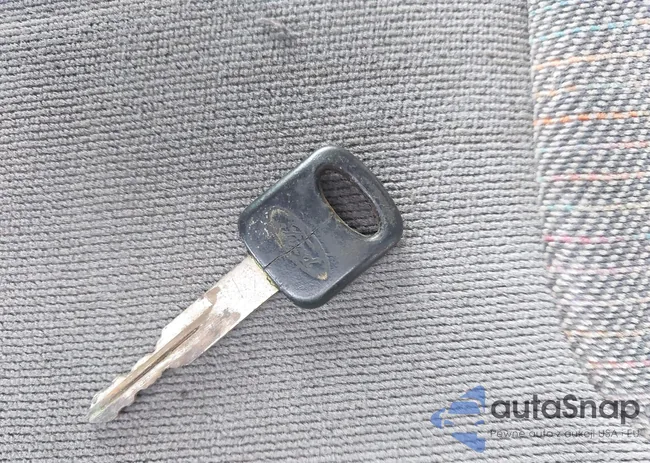 1FTHX26F7VEC53235: 42627355