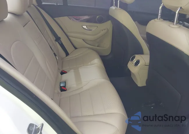 WDDWF4JB1JR326635: 42628442