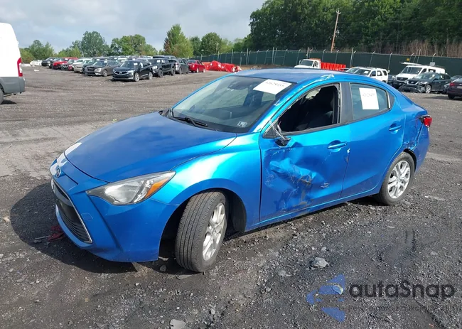 3MYDLBZVXGY137273: 42628455