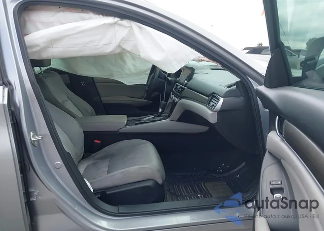 1HGCV1F10JA194837: 42628481