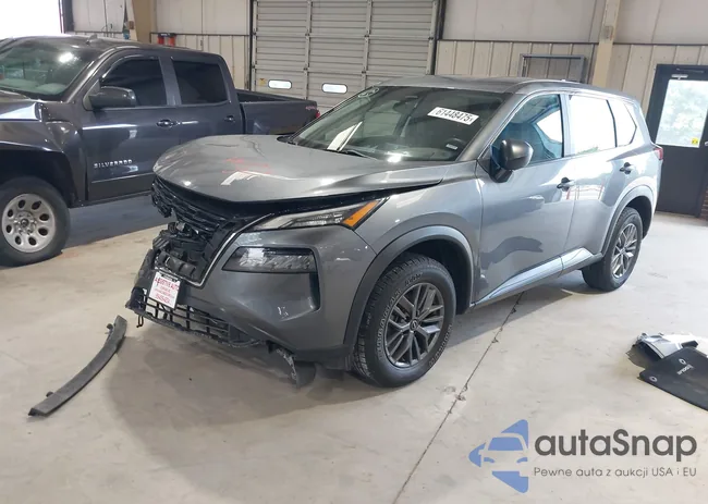 5N1BT3AA8PC801806: 42628580