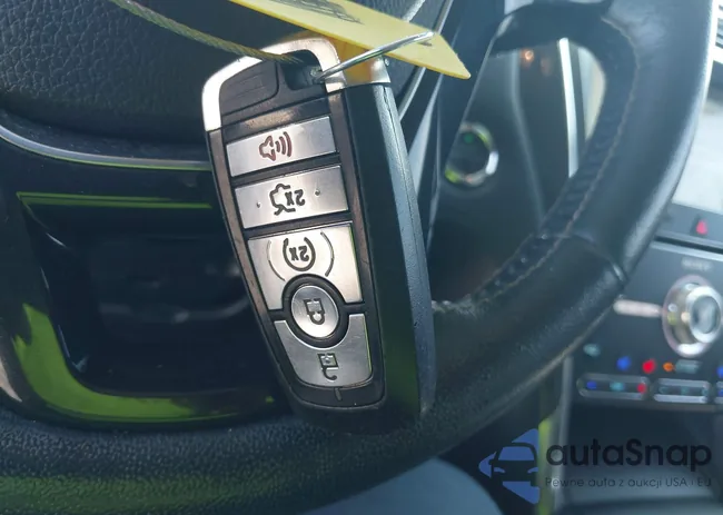 1FM5K8HT8JGA24015: 42628616