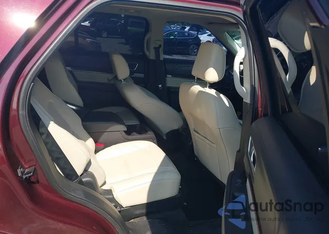 1FM5K8HT8JGA24015: 42628616