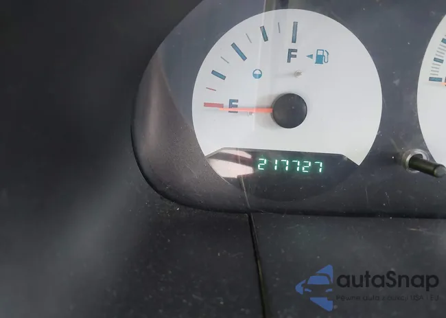 2D4GP44L85R411331: 42628692