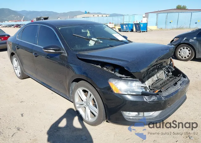 1VWBM7A32CC045133: 42628847