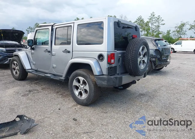 1C4BJWEG3GL240859: 42628937