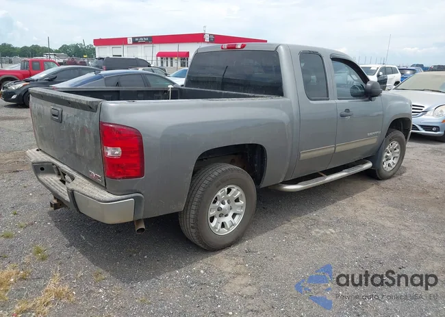 1GTEC19J88Z315733: 42628135