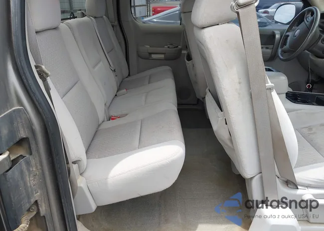 1GTEC19J88Z315733: 42628135