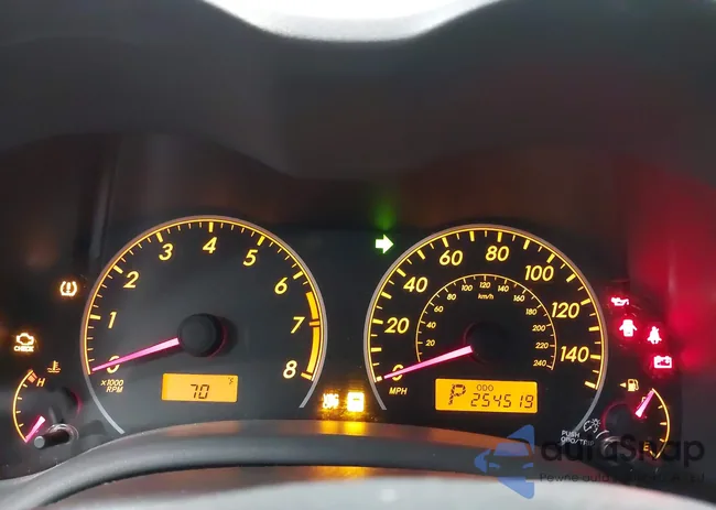 1NXBU4EE8AZ366545: 42628249