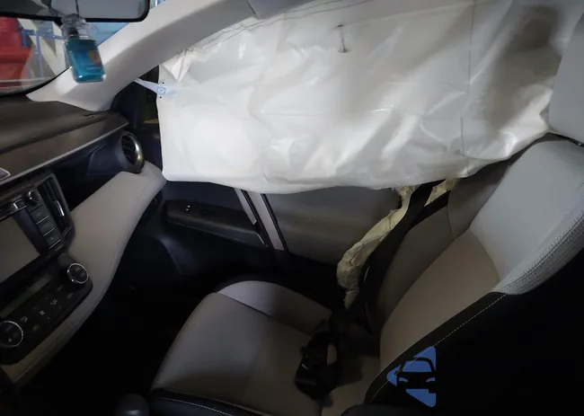 JTMRFREV1JD254762: 42628357