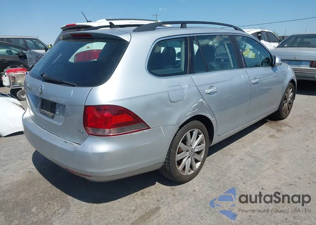 3VWPL7AJ0DM627920: 42629396