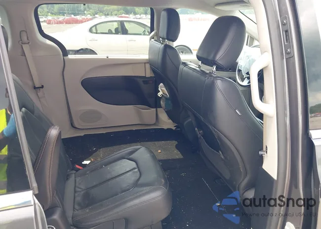 2C4RC1BG0KR576114: 42629481