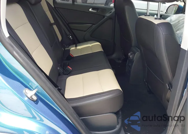 WVGAV7AX2HK033670: 42629543