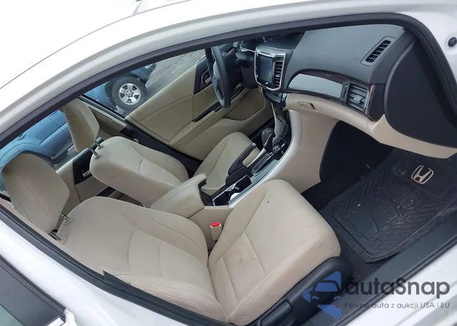 1HGCR2F79GA205714: 42629557