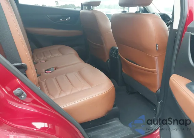 JN8AT2MTXHW400317: 42629606