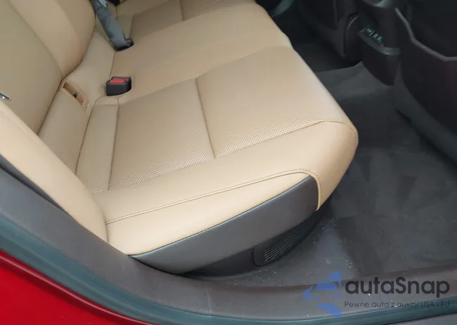 58ADA1C18MU001392: 42629771