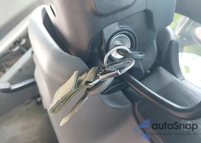 2D4GP44L77R313104: 42629773