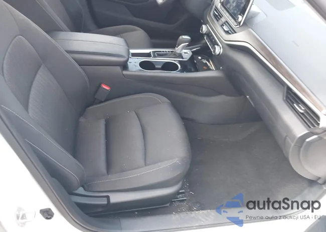 1N4BL4DV8RN301344: 42629936