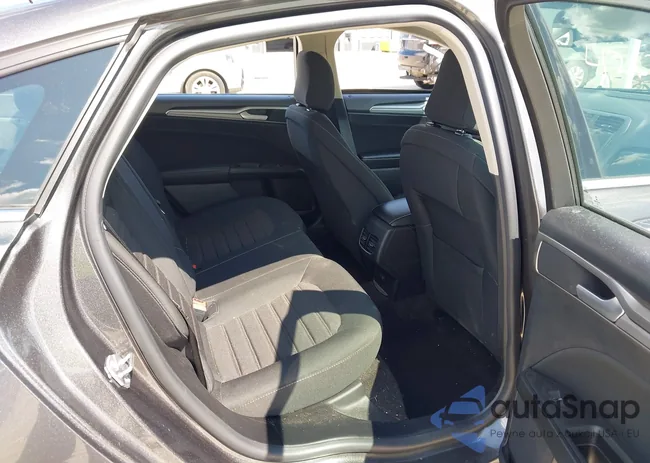 3FA6P0HD7LR165695: 42629082