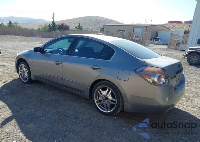 1N4AL21E87N447731: 42629147