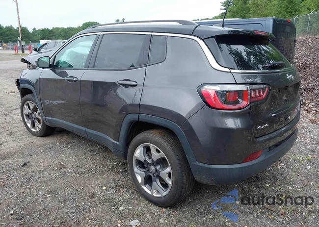 3C4NJDCB1JT398279: 42629256