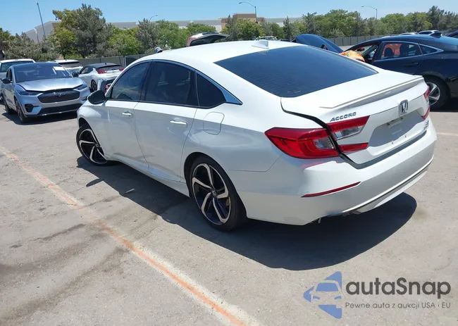 1HGCV2F31JA050088: 42629264