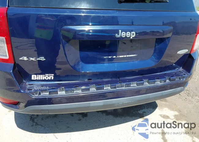 1C4NJDEB0CD590315: 42630408