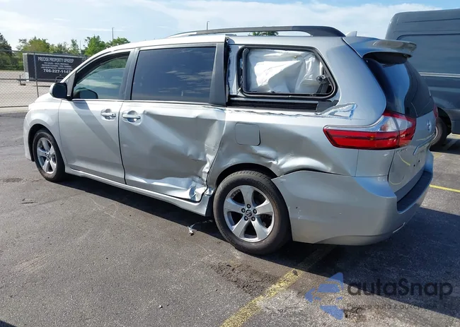 5TDKZ3DC8KS995275: 42630451